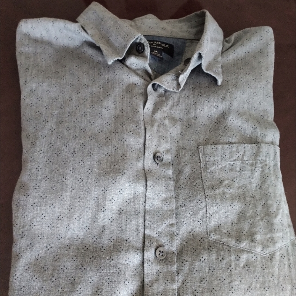 Banana Republic Medium Gray Patterned Button Up - image 1